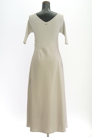 JILL by JILLSTUART（ジルバイジルスチュアート）の古着「リブニット×サテンロングワンピース（ワンピース・チュニック）」大画像２へ