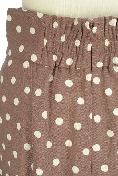 JILL by JILLSTUART（ジルバイジルスチュアート）の古着「裾フリルドットロングスカート（ロングスカート・マキシスカート）」大画像５へ