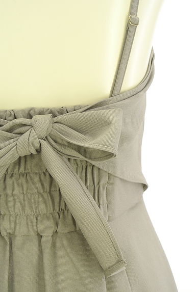 NATURAL BEAUTY BASIC（ナチュラルビューティベーシック）の古着「バックリボンロングキャミワンピース（キャミワンピース）」大画像５へ