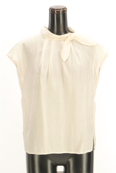 NATURAL BEAUTY BASIC（ナチュラルビューティベーシック）の古着「リボン付きカットソー（カットソー・プルオーバー）」大画像１へ