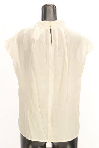 NATURAL BEAUTY BASIC（ナチュラルビューティベーシック）の古着「リボン付きカットソー（カットソー・プルオーバー）」大画像２へ