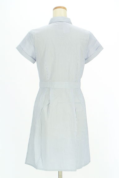 NATURAL BEAUTY BASIC（ナチュラルビューティベーシック）の古着「膝丈ストライプシャツワンピース（ワンピース・チュニック）」大画像２へ