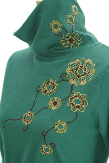 mash mania（マッシュマニア）の古着「花柄刺繍ハイネックカットソー（カットソー・プルオーバー）」大画像４へ
