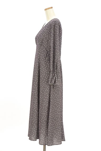 PROPORTION BODY DRESSING（プロポーションボディ ドレッシング）の古着「ドットロングシフォンワンピース（ワンピース・チュニック）」大画像３へ