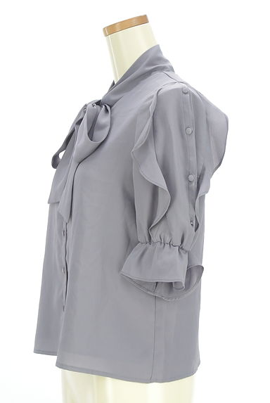 PROPORTION BODY DRESSING（プロポーションボディ ドレッシング）の古着「フリルパフスリーブボウタイブラウス（ブラウス）」大画像３へ