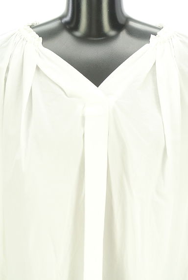Cloth&Cross（クロス＆クロス）の古着「袖バルーン8分袖カットソー（カットソー・プルオーバー）」大画像４へ