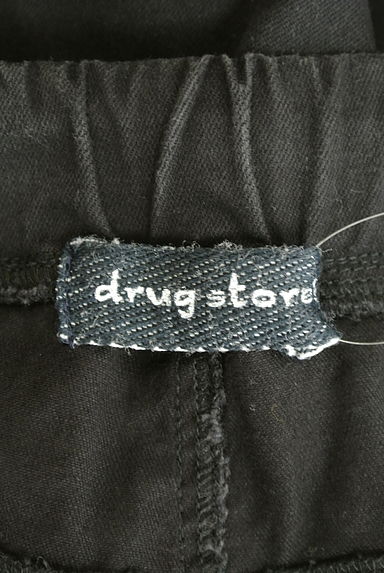 drug store's（ドラッグストアーズ）の古着「ブタ刺繍入りブラックスキニーパンツ（パンツ）」大画像６へ