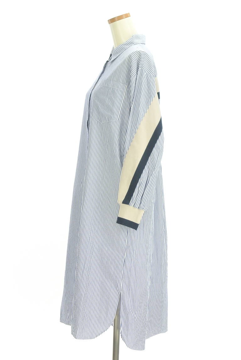 YECCA VECCA（イェッカヴェッカ）の古着「商品番号：PR10328870」-大画像3