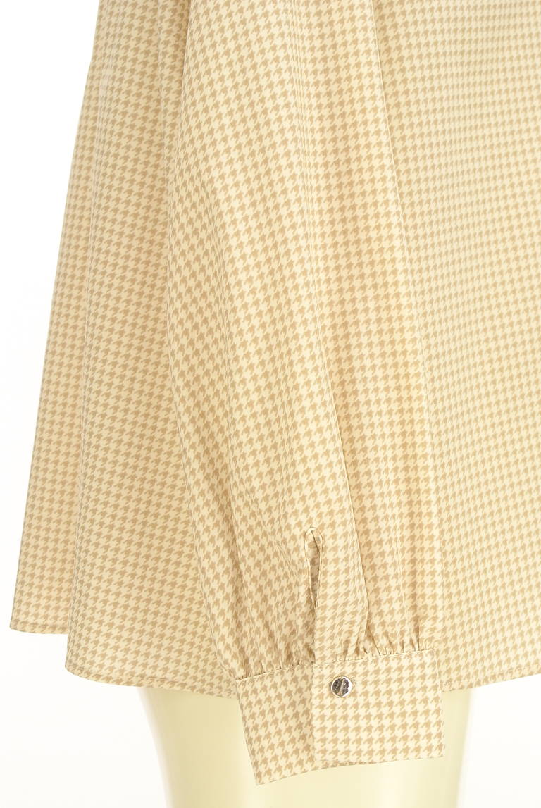 YECCA VECCA（イェッカヴェッカ）の古着「商品番号：PR10328871」-大画像5