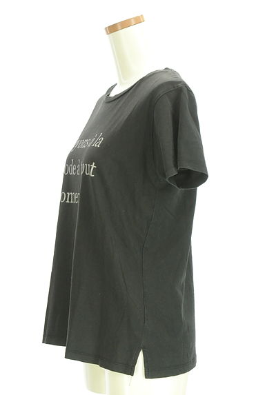 YECCA VECCA（イェッカヴェッカ）の古着「半袖ロゴプリントTシャツ（Ｔシャツ）」大画像３へ