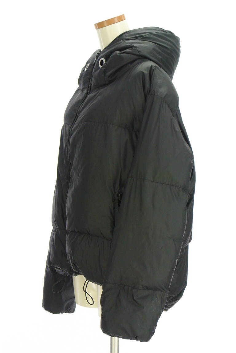 YECCA VECCA（イェッカヴェッカ）の古着「商品番号：PR10328888」-大画像3