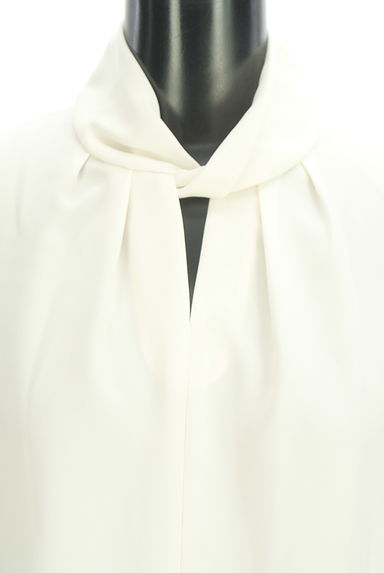 theory luxe（セオリーリュクス）の古着「ツイストハイネックブラウス（カットソー・プルオーバー）」大画像４へ