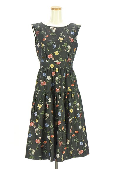JILL by JILLSTUART（ジルバイジルスチュアート）の古着「花柄膝下フレアワンピース（ワンピース・チュニック）」大画像１へ