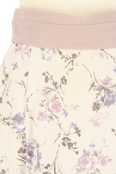MISCH MASCH（ミッシュマッシュ）の古着「ミディ丈花柄フレアスカート（ロングスカート・マキシスカート）」大画像４へ
