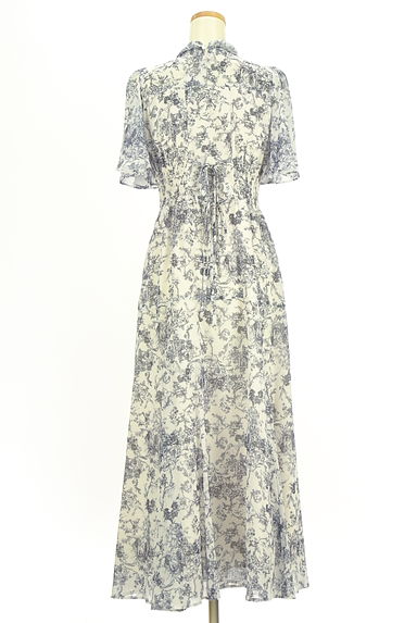 PROPORTION BODY DRESSING（プロポーションボディ ドレッシング）の古着「ボウタイ付き花柄シフォンワンピース（ワンピース・チュニック）」大画像２へ