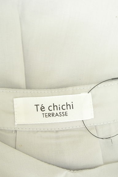 Te chichi（テチチ）の古着「Te chichi TERRASSE Vネックカットソー（カットソー・プルオーバー）」大画像６へ