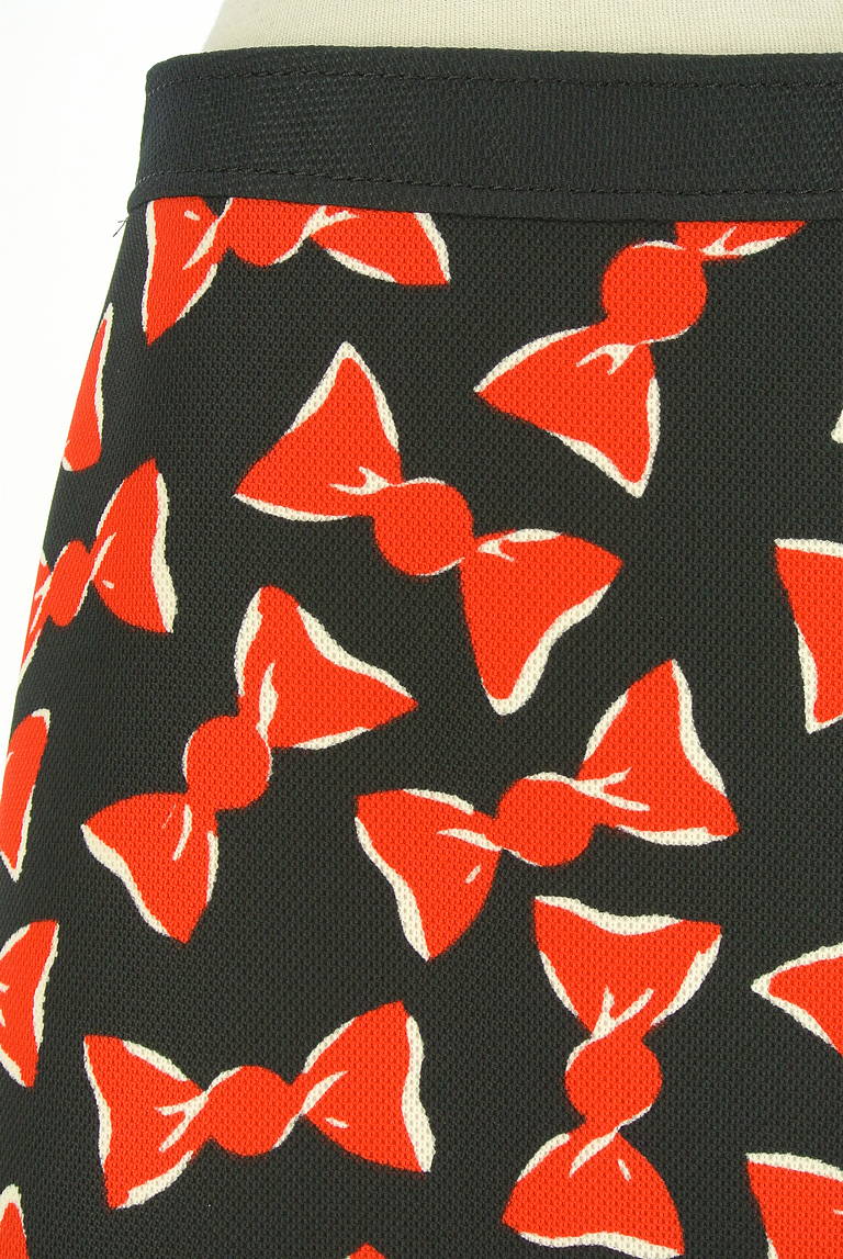 MOSCHINO（モスキーノ）の古着「商品番号：PR10329382」-大画像4