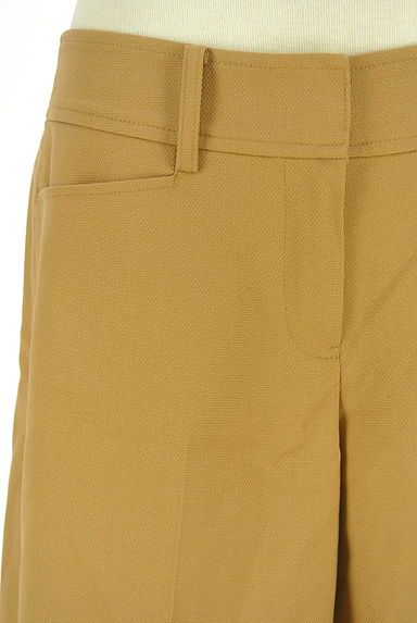 NATURAL BEAUTY BASIC（ナチュラルビューティベーシック）の古着「センタープレス入りショートパンツ（ショートパンツ・ハーフパンツ）」大画像４へ