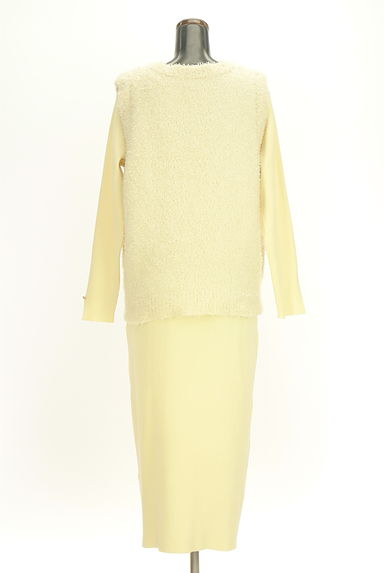 PROPORTION BODY DRESSING（プロポーションボディ ドレッシング）の古着「ツイードベスト＋ロングニットワンピース（ツーピース（ジャケット＋ワンピース））」大画像２へ