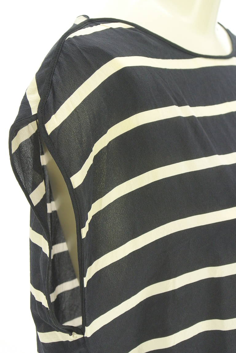 EMILIO PUCCI（エミリオプッチ）の古着「商品番号：PR10329894」-大画像4