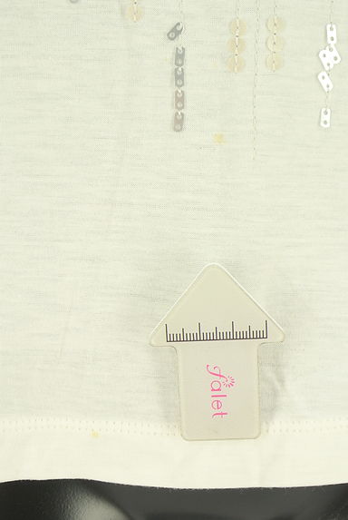 COMME CA（コムサ）の古着「スパンコール刺繍Tシャツ（Ｔシャツ）」大画像５へ
