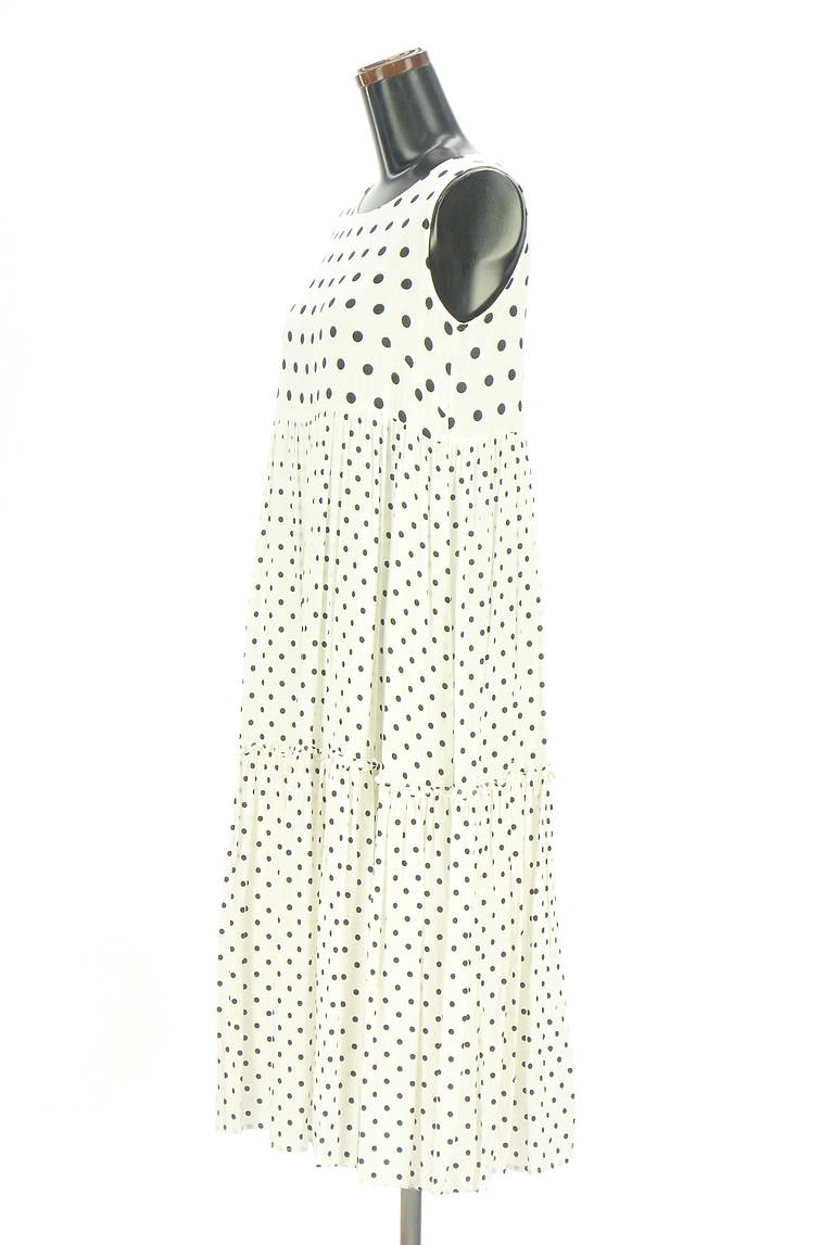 Re.Verofonna（ヴェロフォンナ）の古着「商品番号：PR10329959」-大画像3
