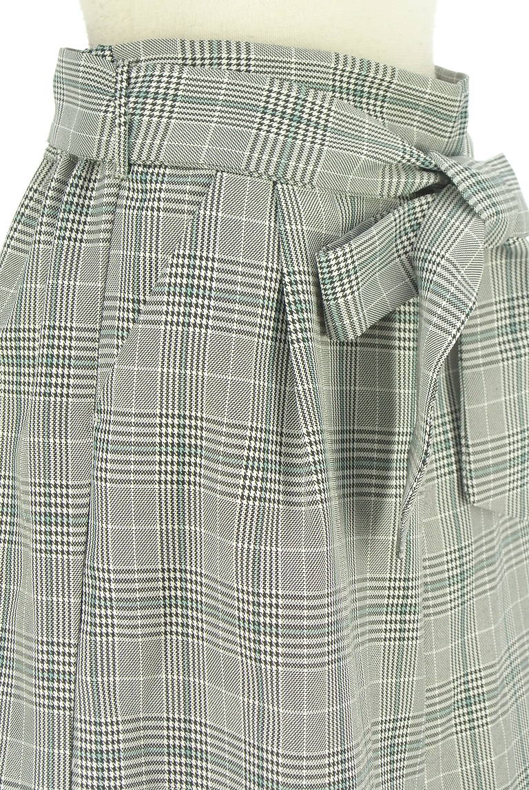 axes femme（アクシーズファム）の古着「商品番号：PR10329968」-大画像4