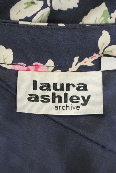 Laura Ashley（ローラアシュレイ）の古着「Laura Ashley archive 花柄ロングスカート（ロングスカート・マキシスカート）」大画像６へ