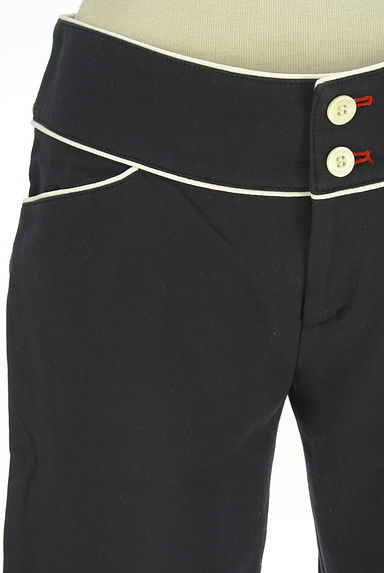 TOMMY HILFIGER（トミーヒルフィガー）の古着「ストレッチパイピングハーフパンツ（ショートパンツ・ハーフパンツ）」大画像４へ