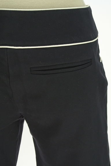 TOMMY HILFIGER（トミーヒルフィガー）の古着「ストレッチパイピングハーフパンツ（ショートパンツ・ハーフパンツ）」大画像５へ