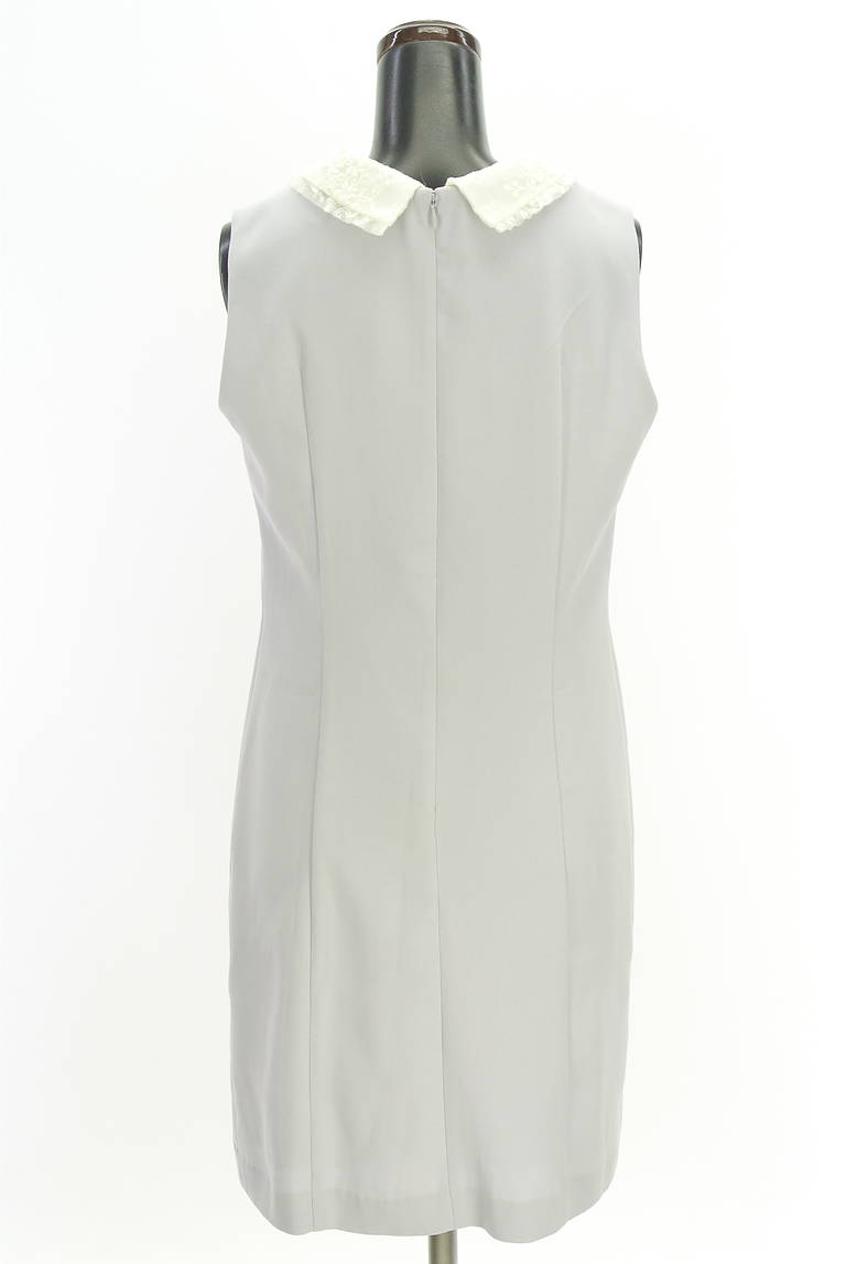 BE RADIANCE（ビーラディエンス）の古着「商品番号：PR10330465」-大画像2