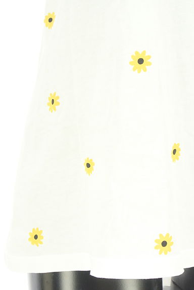 kate spade new york（ケイトスペード ニューヨーク）の古着「花柄ロゴTシャツ（Ｔシャツ）」大画像５へ