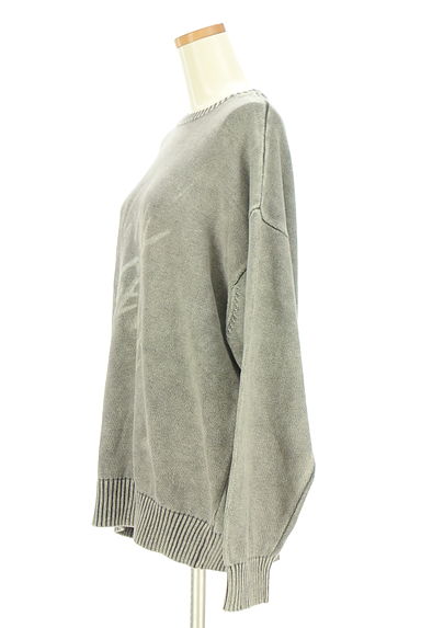 JEANASiS（ジーナシス）の古着「USED加工オーバーサイズロゴニット（ニット）」大画像３へ