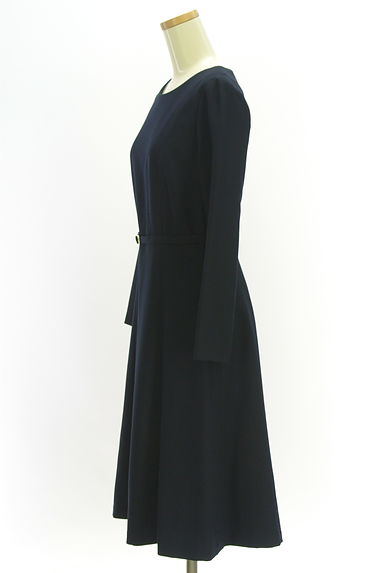 NATURAL BEAUTY BASIC（ナチュラルビューティベーシック）の古着「同素材ベルト付きワンピース（ワンピース・チュニック）」大画像３へ