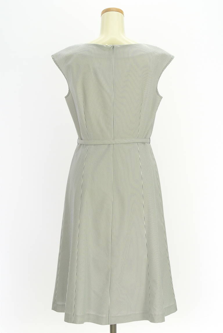 NATURAL BEAUTY BASIC（ナチュラルビューティベーシック）の古着「商品番号：PR10330635」-大画像2