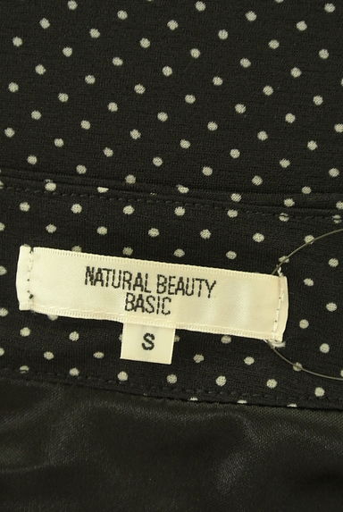 NATURAL BEAUTY BASIC（ナチュラルビューティベーシック）ワンピース買取実績のブランドタグ画像