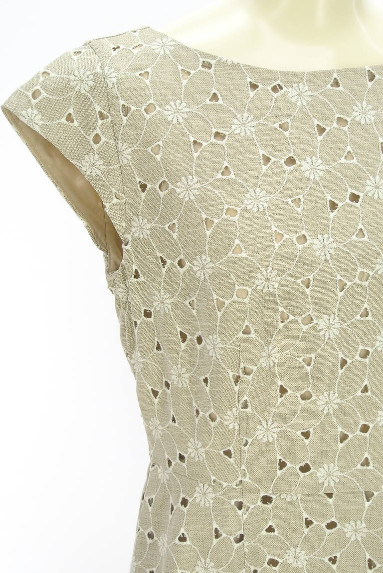 NATURAL BEAUTY BASIC（ナチュラルビューティベーシック）の古着「商品番号：PR10330647」-大画像4