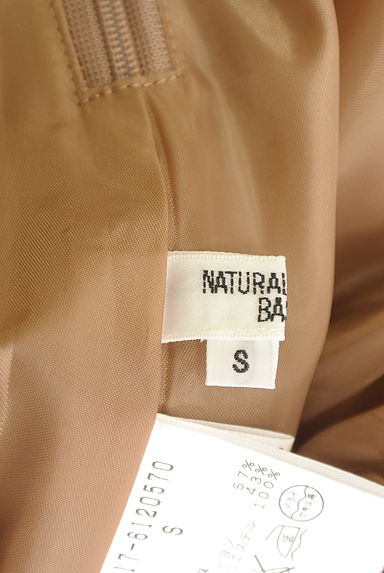 NATURAL BEAUTY BASIC（ナチュラルビューティベーシック）スカート買取実績のブランドタグ画像
