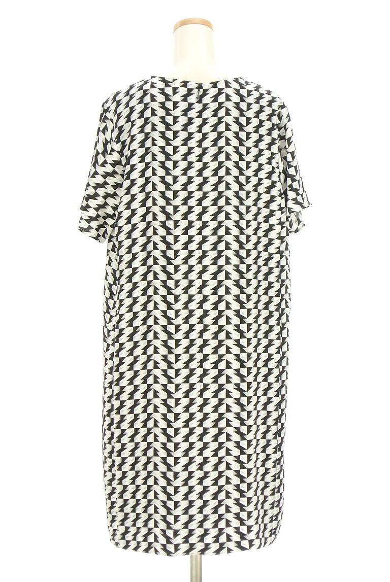 23区（ニジュウサンク）の古着「商品番号：PR10330686」-大画像2