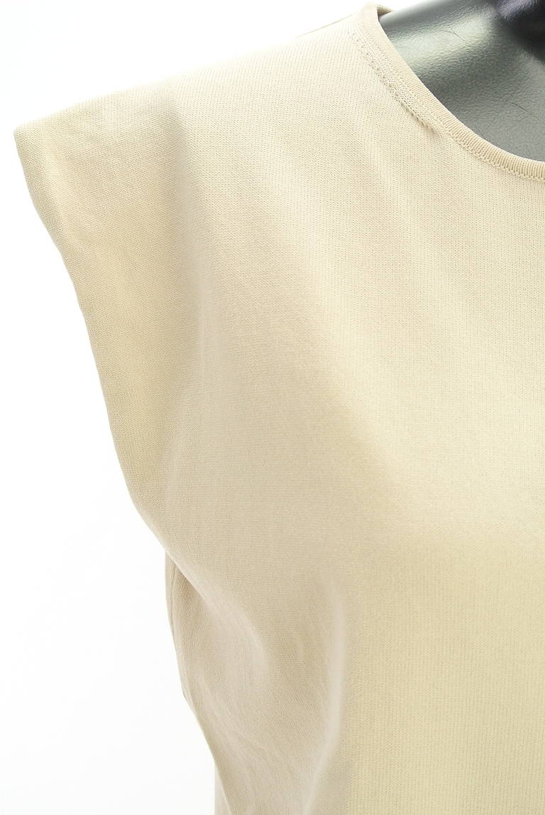 YECCA VECCA（イェッカヴェッカ）の古着「商品番号：PR10330702」-大画像4