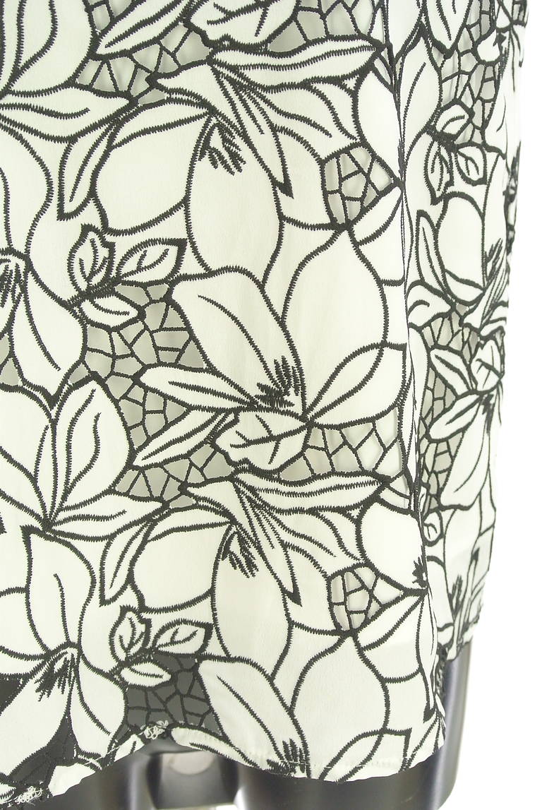 YECCA VECCA（イェッカヴェッカ）の古着「商品番号：PR10330707」-大画像5