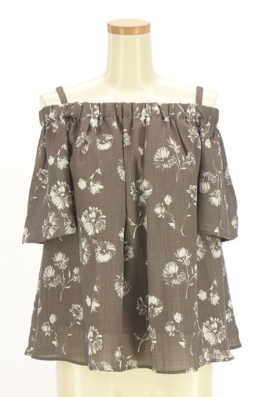 ROSSO（ロッソ）の古着「オープンショルダー花柄トップス（カットソー・プルオーバー）」大画像１へ