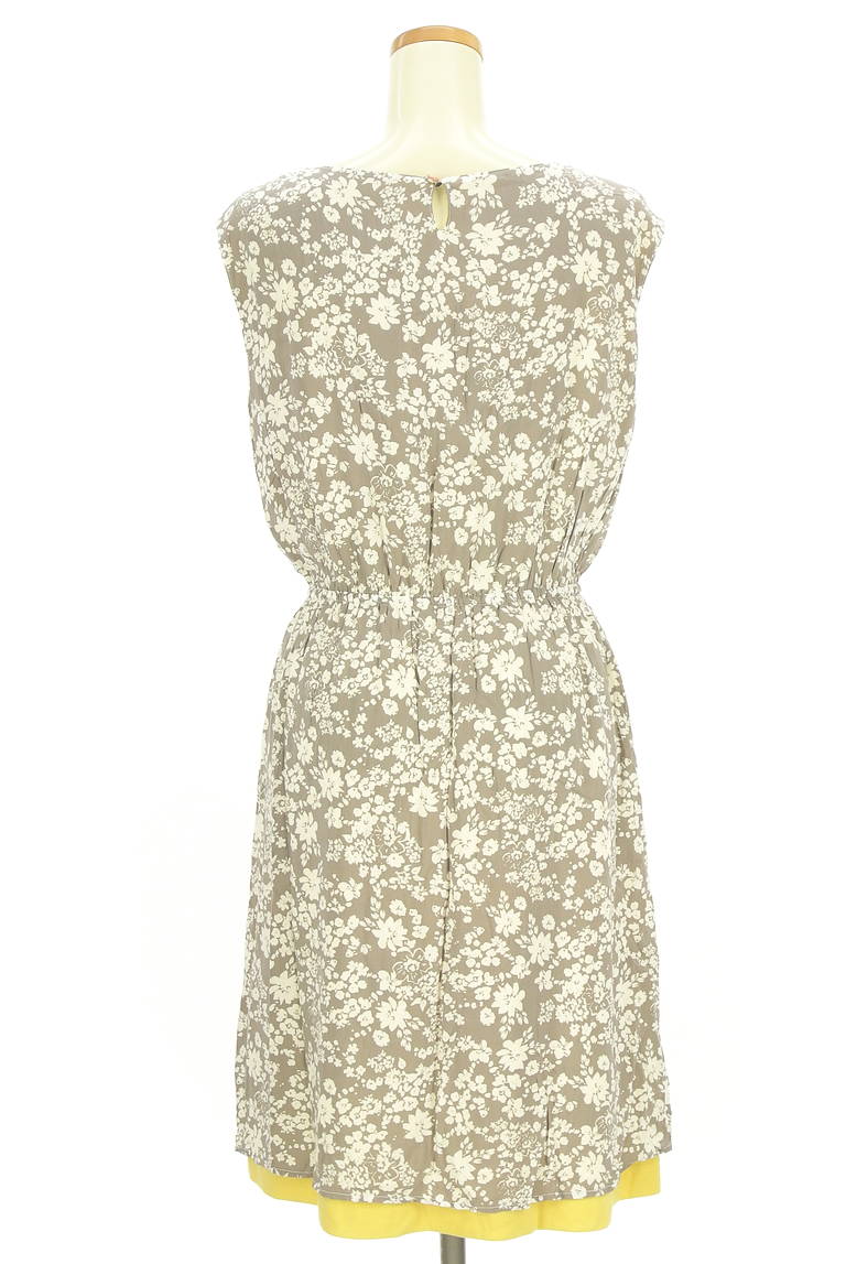 ROSSO（ロッソ）の古着「商品番号：PR10330842」-大画像2