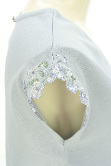 LAISSE PASSE（レッセパッセ）の古着「花刺繍ノースリニット（ニット）」大画像４へ