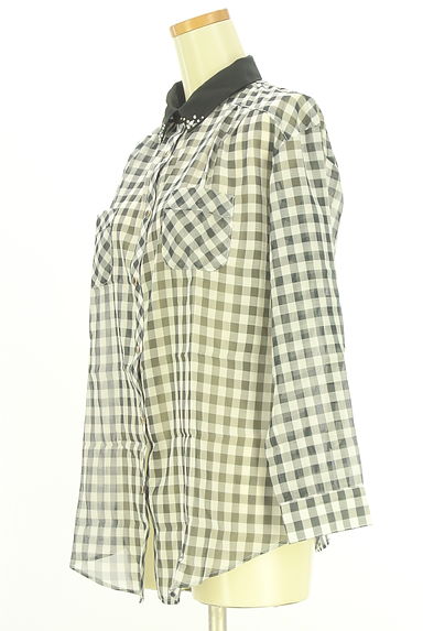 Feroux（フェルゥ）の古着「チェック柄シアーシャツ（ブラウス）」大画像３へ