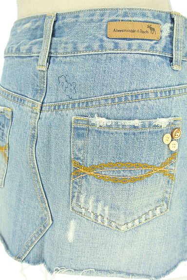 Abercrombie&Fitch（アバクロンビーアンドフィッチ）の古着「プリントミニデニムスカート（ミニスカート）」大画像５へ