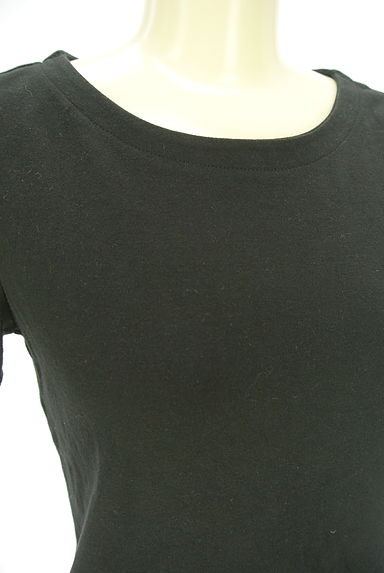 PLST（プラステ）の古着「ベーシック黒半袖Tシャツ（Ｔシャツ）」大画像４へ