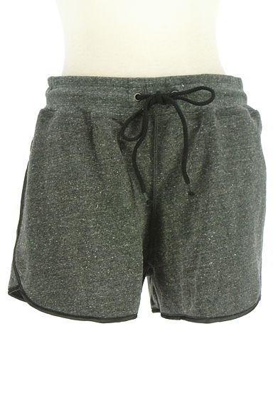 PLST（プラステ）の古着「パイピングショートパンツ（ショートパンツ・ハーフパンツ）」大画像１へ