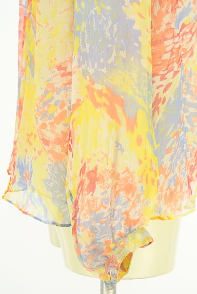 TOMORROWLAND（トゥモローランド）の古着「MACPHEE 総柄シフォンカットソー（カットソー・プルオーバー）」大画像５へ