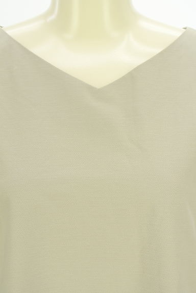 MICHEL KLEIN（ミッシェルクラン）の古着「Vネックドルマンカットソー（カットソー・プルオーバー）」大画像５へ